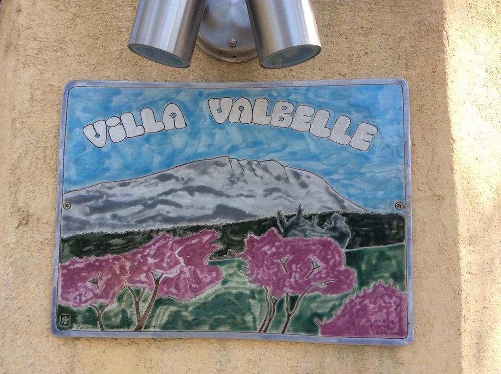 Villa Valbelle Meyreuil Exteriör bild